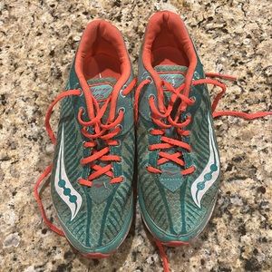 Saucony Cross Country racing spikes